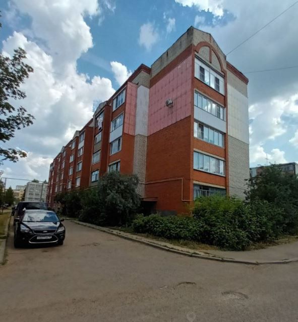 Продаётся 3-комнатная квартира, 57 м²