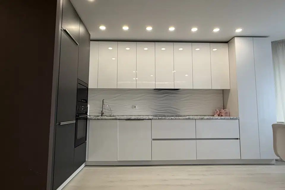 Продаётся 2-комнатная квартира, 65 м²
