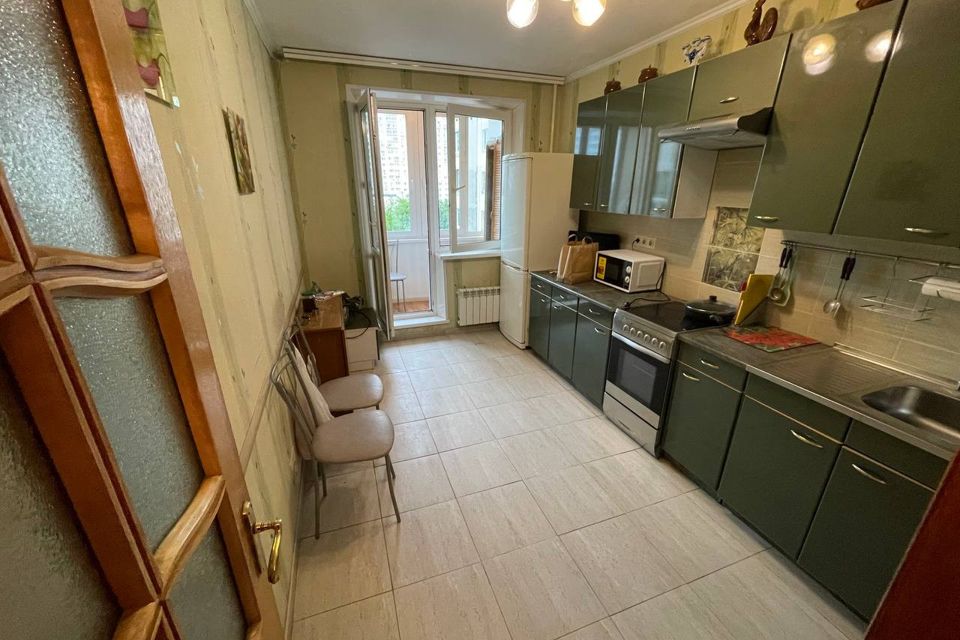 Продаётся 3-комнатная квартира, 77 м²
