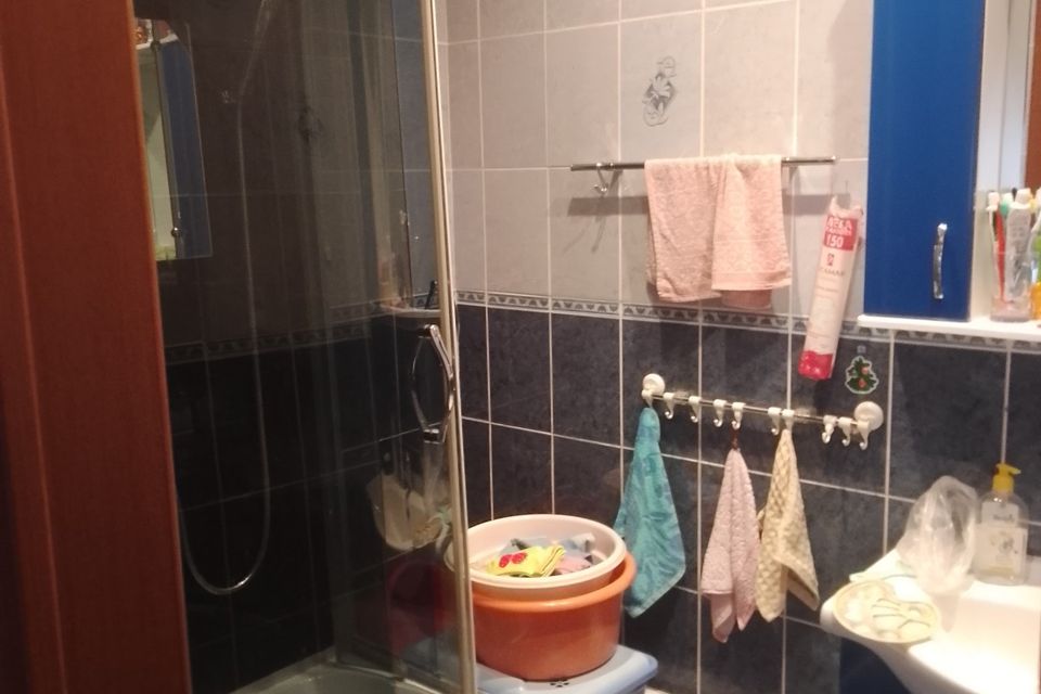 Продаётся 3-комнатная квартира, 60.9 м²