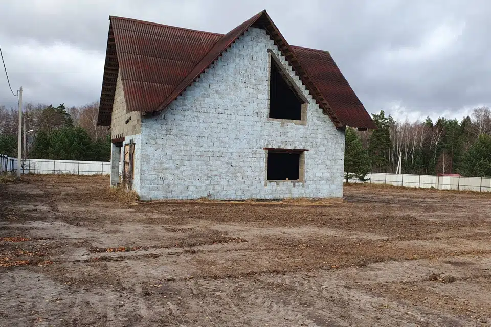 Продаётся 2-этажный дом, 200 м²