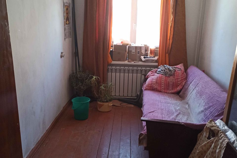 Продаётся 2-комнатная квартира, 41.8 м²