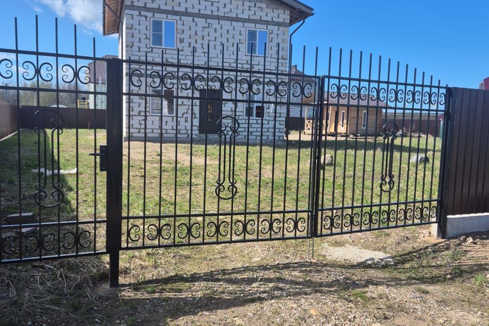 Продаётся 2-этажный дом, 145 м²