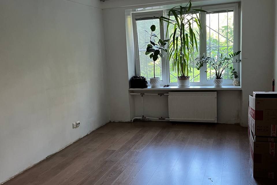 Продаётся 3-комнатная квартира, 58.3 м²