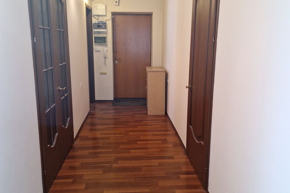 Продаётся 4-комнатная квартира, 76.7 м²