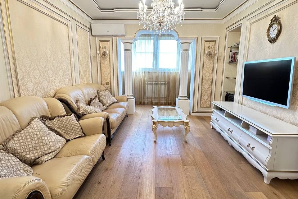 Продаётся 2-комнатная квартира, 72.1 м²