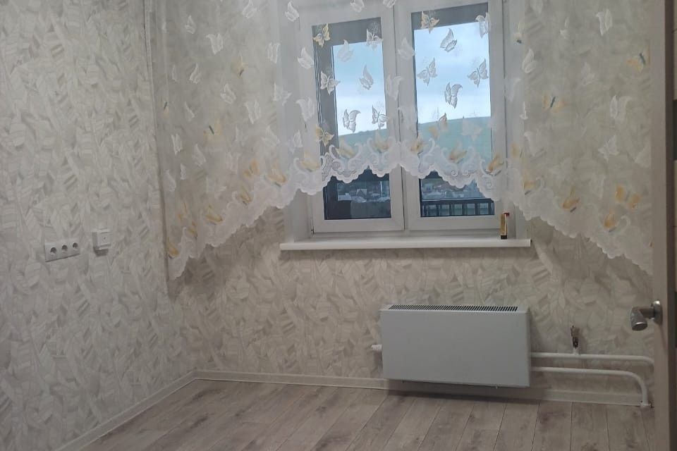Сдаётся 1-комнатная квартира, 42 м²