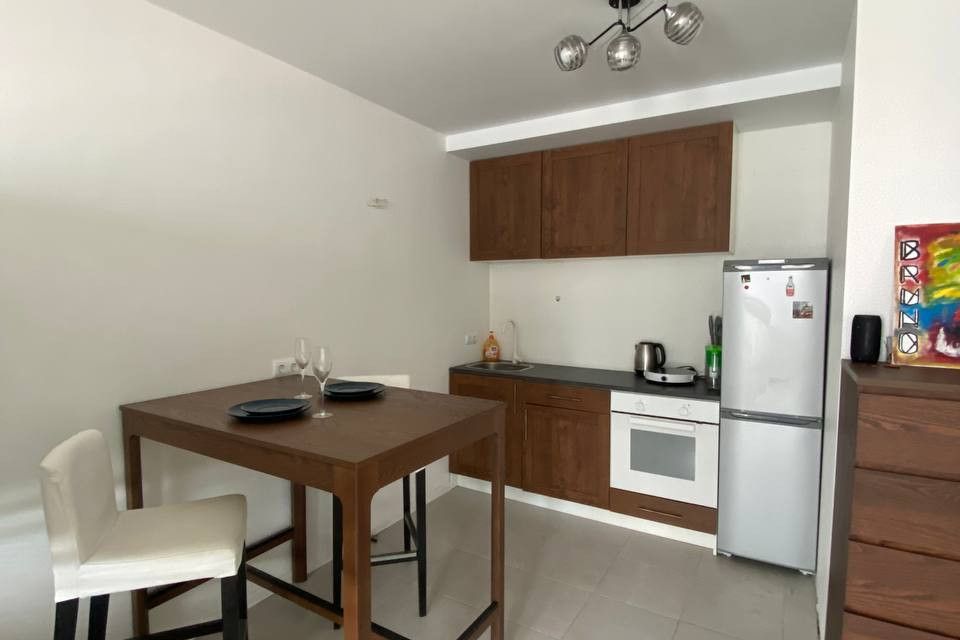 Продаётся 1-комнатная квартира, 37 м²