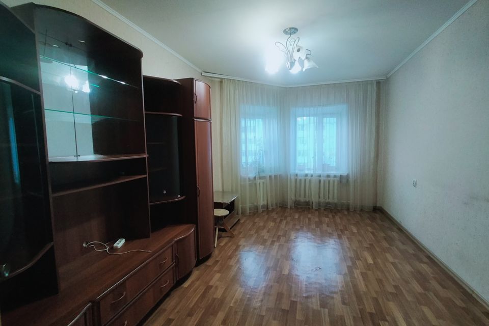 Продаётся 2-комнатная квартира, 54.6 м²