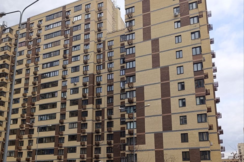 Продаётся 1-комнатная квартира, 39.9 м²