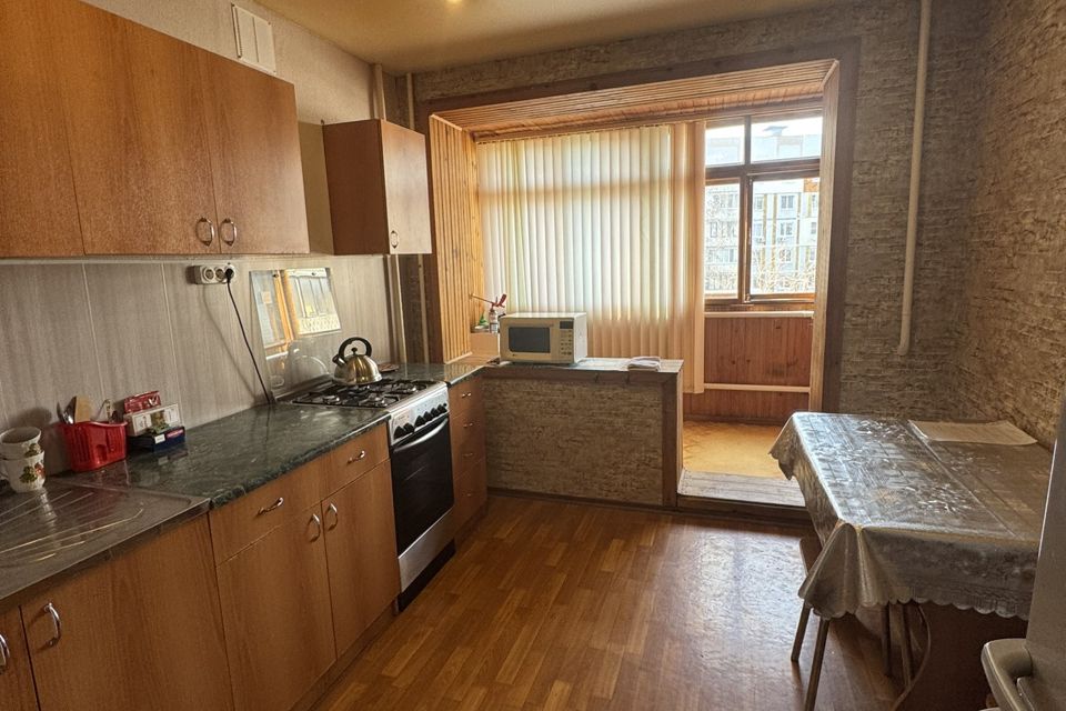 Сдаётся 1-комнатная квартира, 37 м²