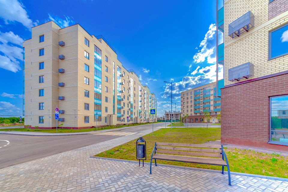 Продаётся 1-комнатная квартира, 51.7 м²