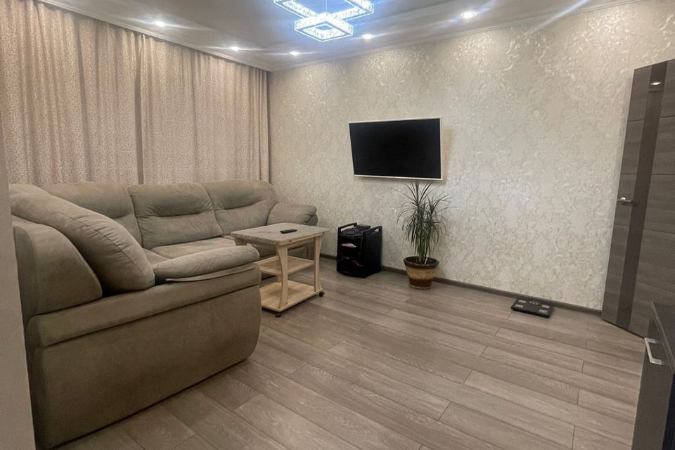 Продаётся 3-комнатная квартира, 71.2 м²