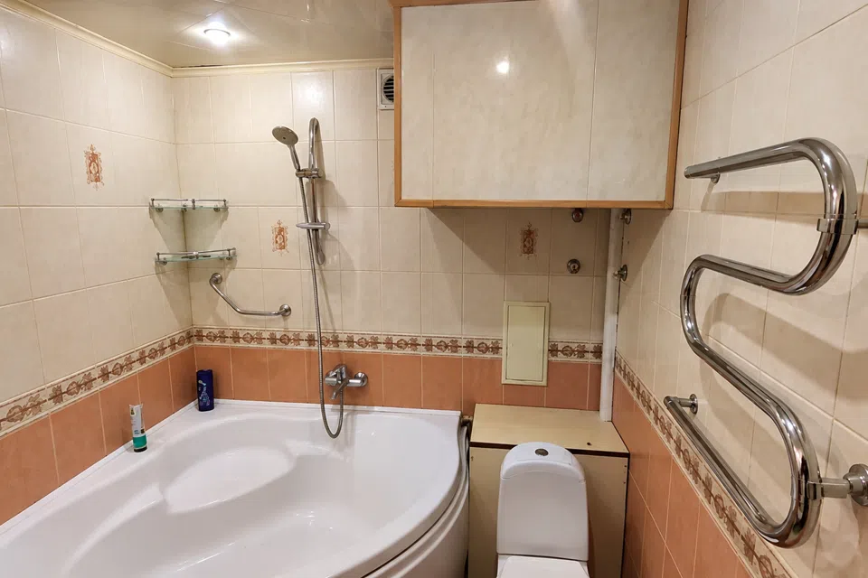Продаётся 1-комнатная квартира, 43 м²