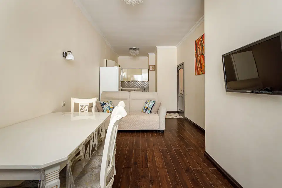 Продаётся 2-комнатная квартира, 71.1 м²