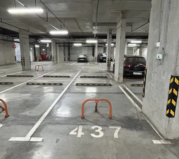 Продаётся машиноместо, 13.3 м²