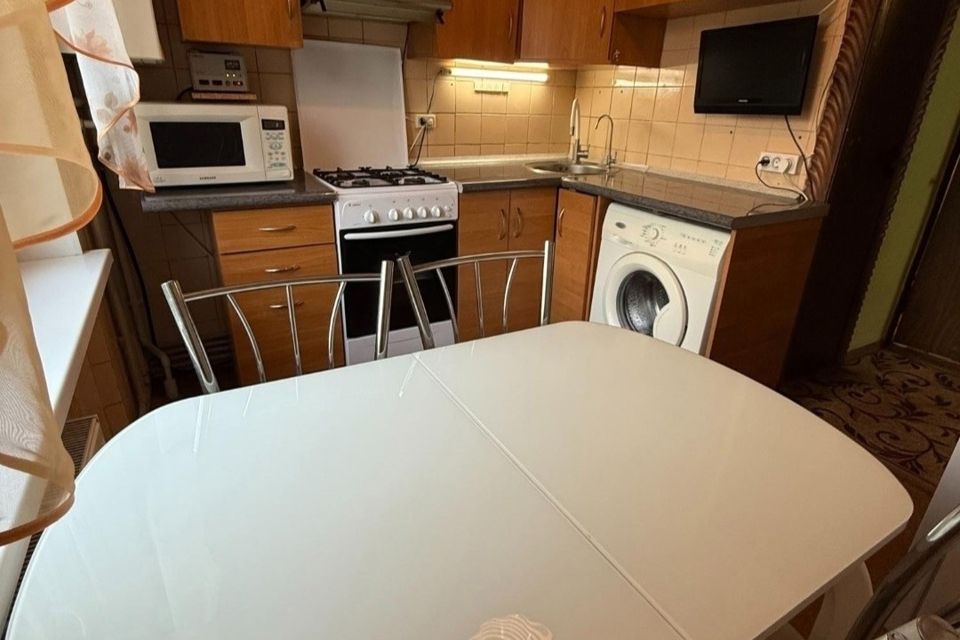 Продаётся 3-комнатная квартира, 65 м²