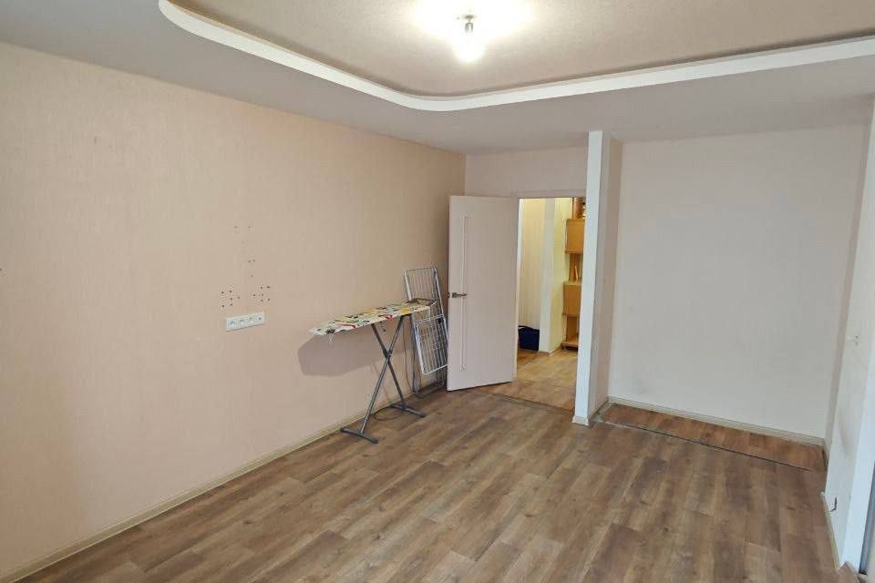 Продаётся 4-комнатная квартира, 94.1 м²