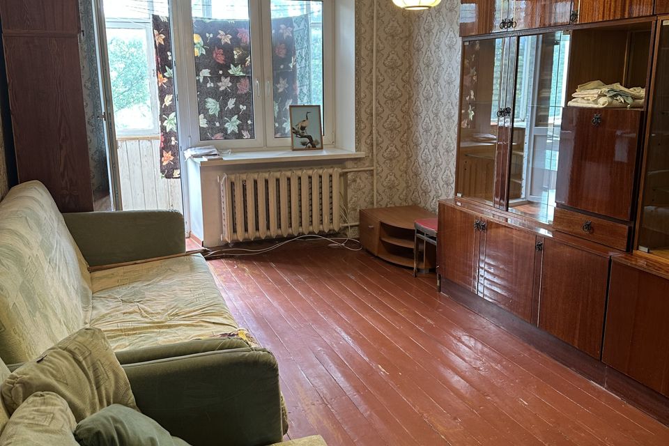 Продаётся 3-комнатная квартира, 58.2 м²