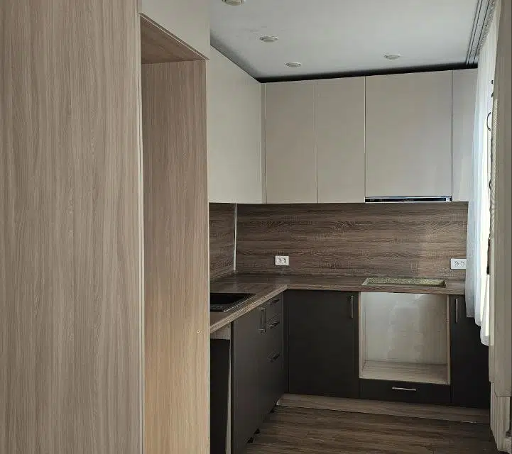 Продаётся 3-комнатная квартира, 57.9 м²