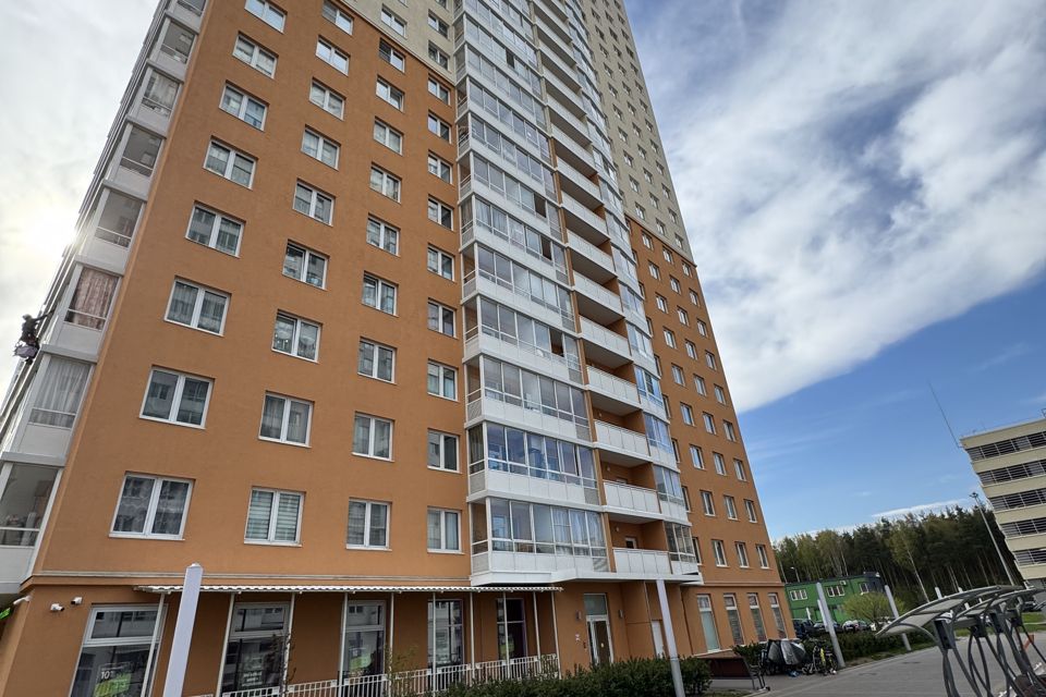 Продаётся 3-комнатная квартира, 76.7 м²