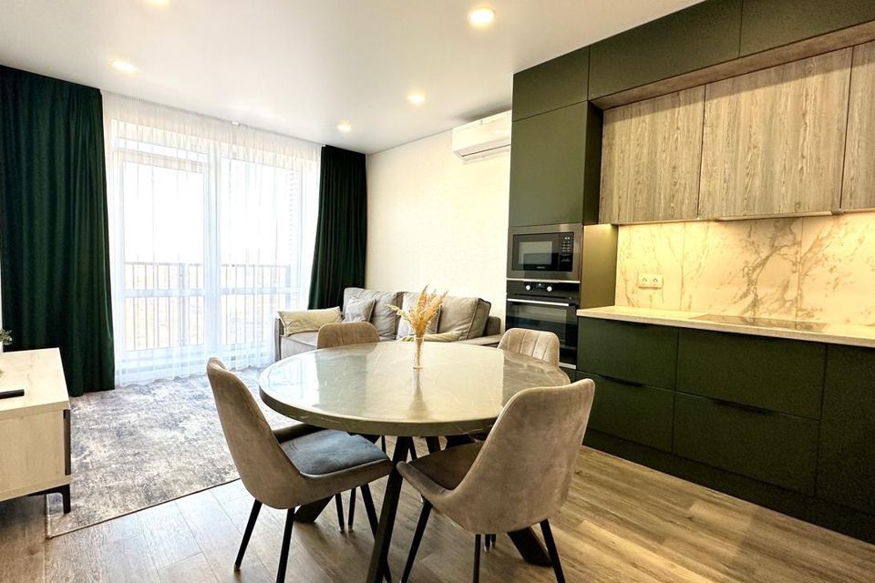 Сдаётся 3-комнатная квартира, 90 м²