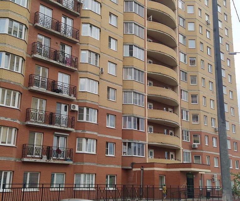 Продаётся 2-комнатная квартира, 65.1 м²