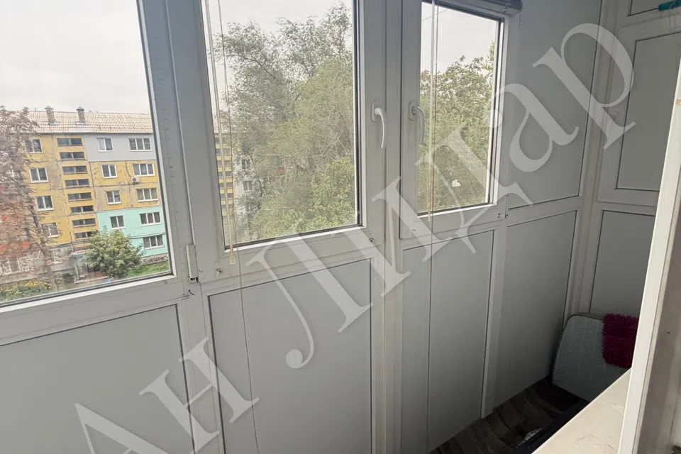 Продаётся 3-комнатная квартира, 60.8 м²