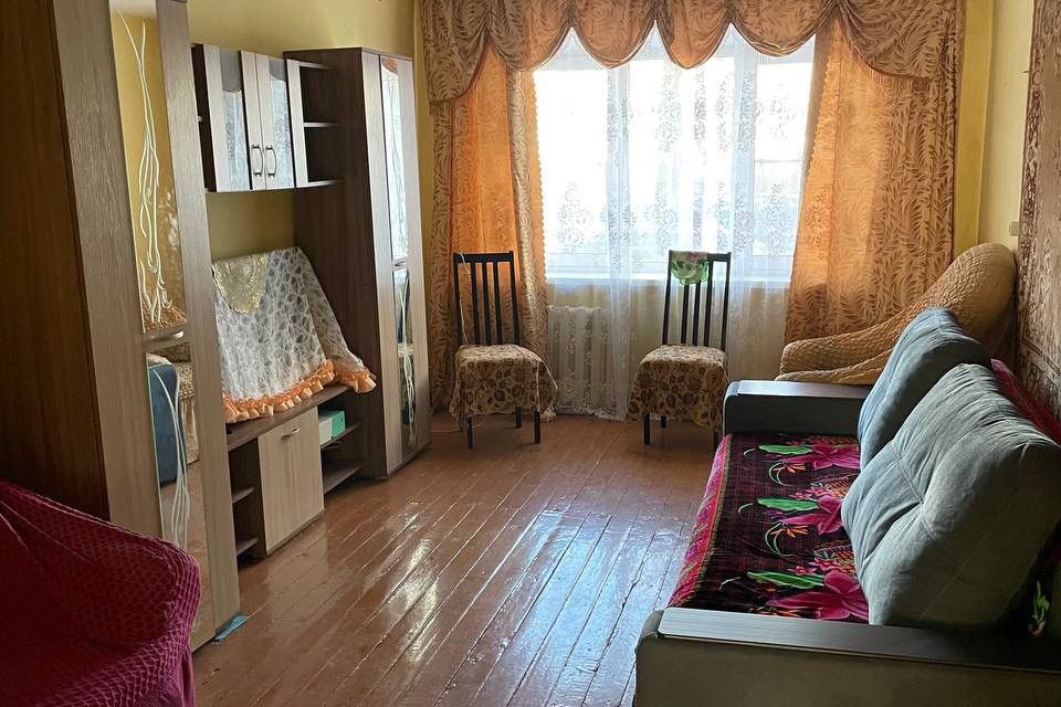 Продаётся 3-комнатная квартира, 61.9 м²