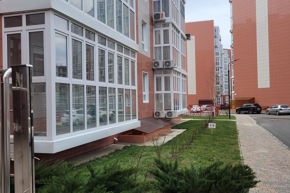 Продаётся 2-комнатная квартира, 63.5 м²