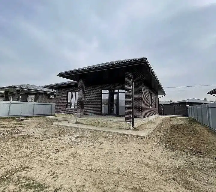 Продаётся 1-этажный дом, 107 м²