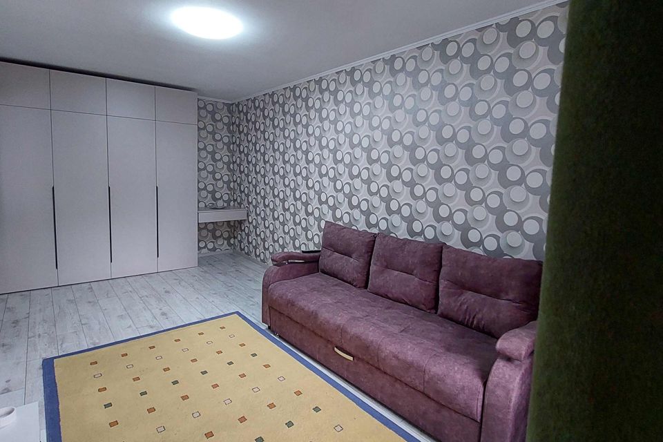 Сдаётся 1-комнатная квартира, 35 м²