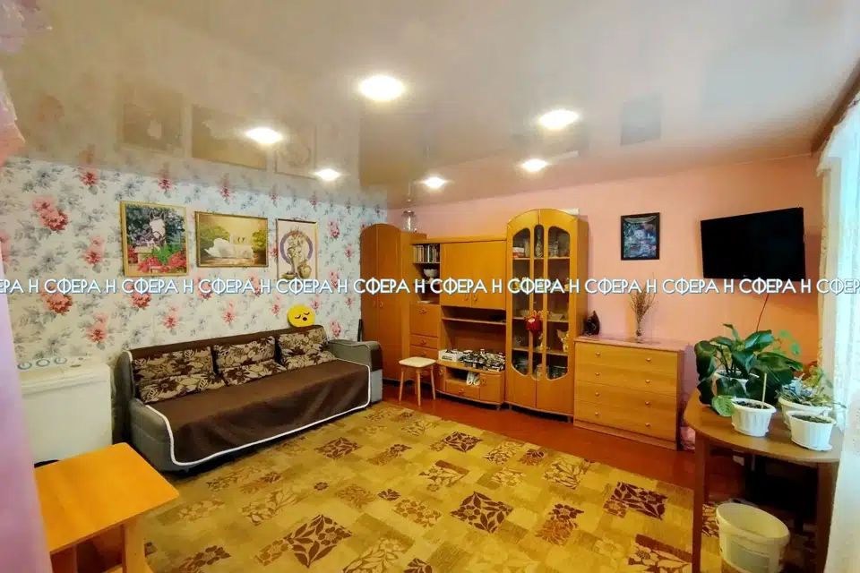 Продаётся 1-комнатная квартира, 42.2 м²