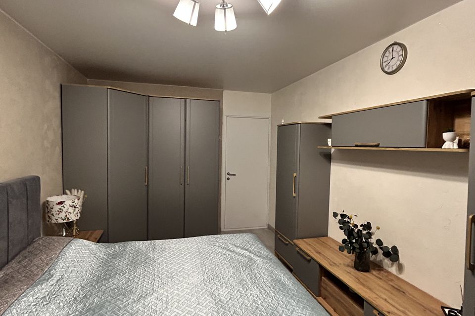 Продаётся комната в 3-комн. квартире, 16 м²