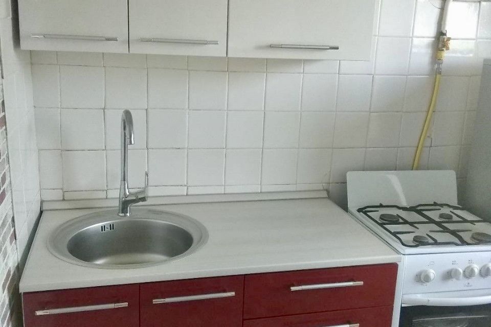 Продаётся 1-комнатная квартира, 30.4 м²