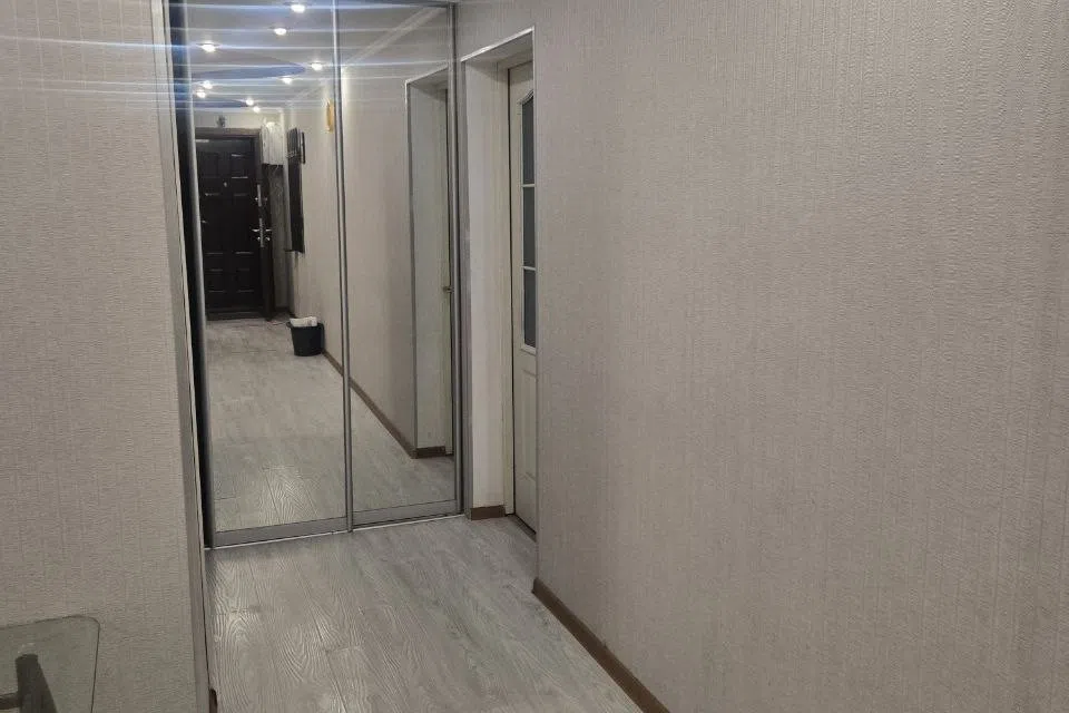 Продаётся 3-комнатная квартира, 48 м²