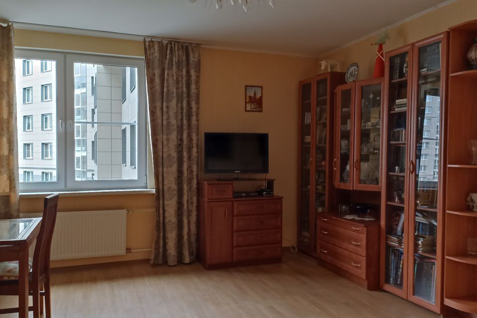 Продаётся 2-комнатная квартира, 58.6 м²