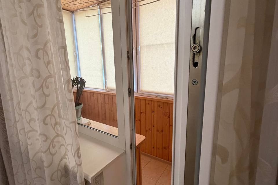 Продаётся 4-комнатная квартира, 85 м²