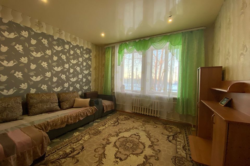 Продаётся 2-комнатная квартира, 50.5 м²