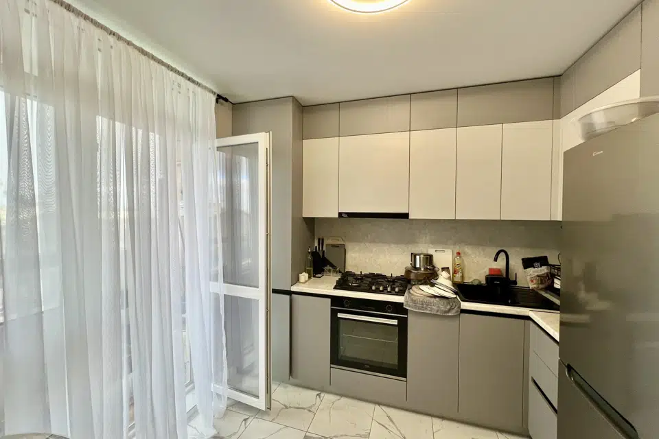 Продаётся 2-комнатная квартира, 56 м²