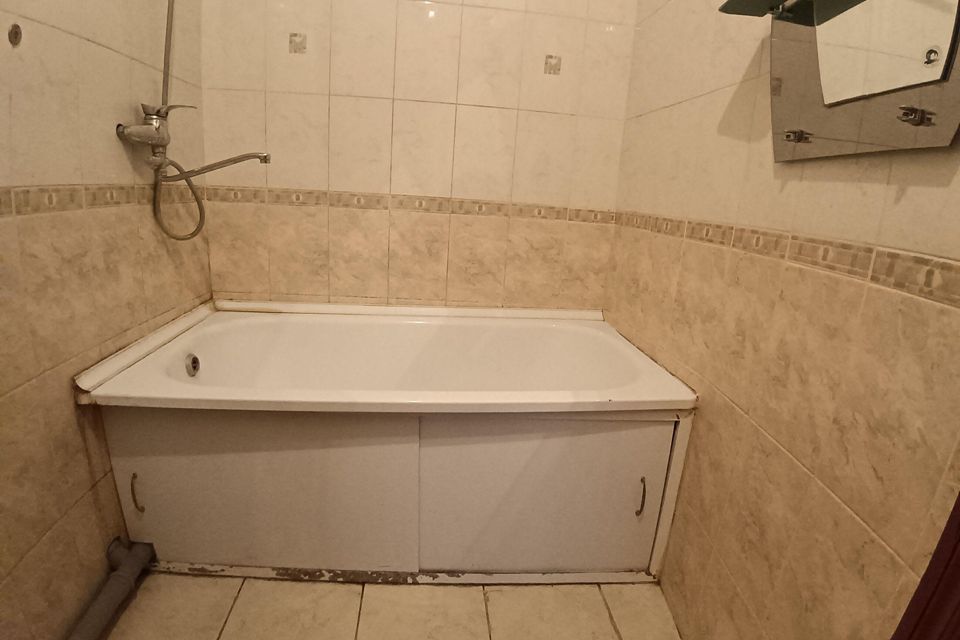 Продаётся 3-комнатная квартира, 56.7 м²