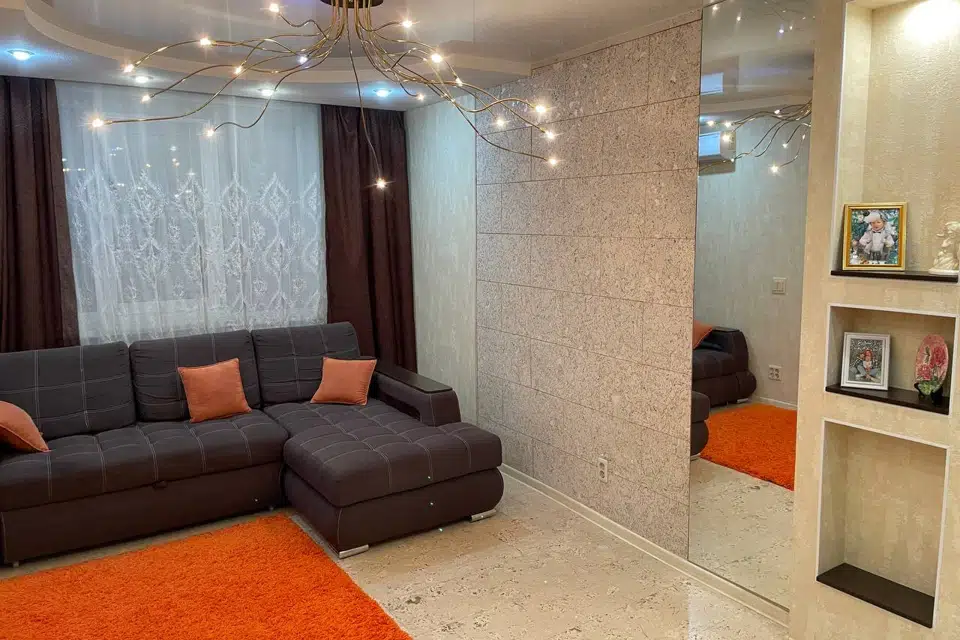 Продаётся 2-комнатная квартира, 60.5 м²