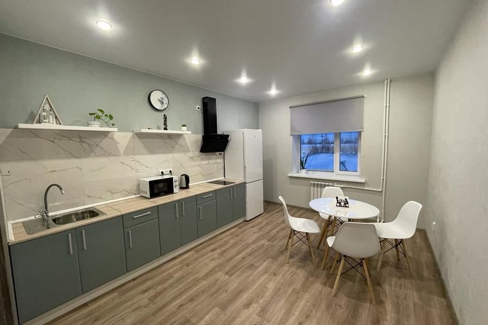 Продаётся 2-комнатная квартира, 56.6 м²