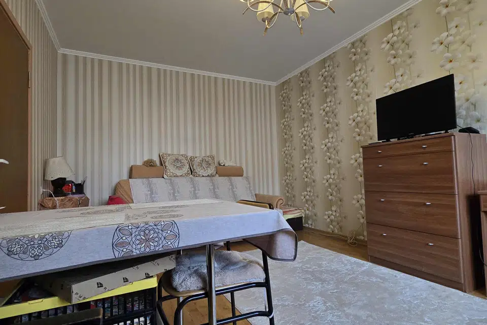 Продаётся 1-комнатная квартира, 37.7 м²