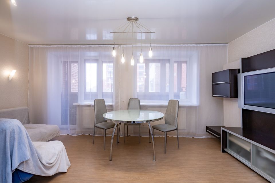 Продаётся 2-комнатная квартира, 62.5 м²