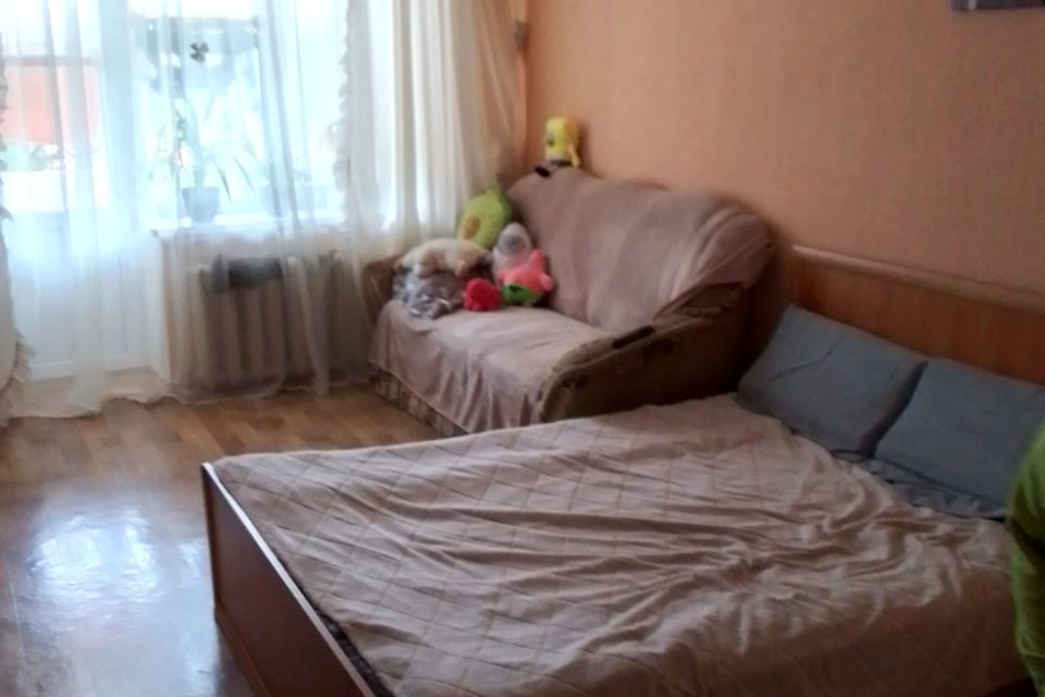 Продаётся 1-комнатная квартира, 35.6 м²