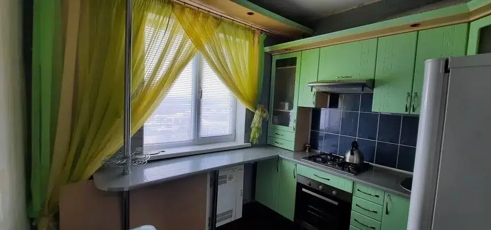 Продаётся 3-комнатная квартира, 65.4 м²