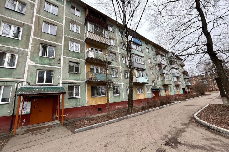 Продаётся 3-комнатная квартира, 57.6 м²