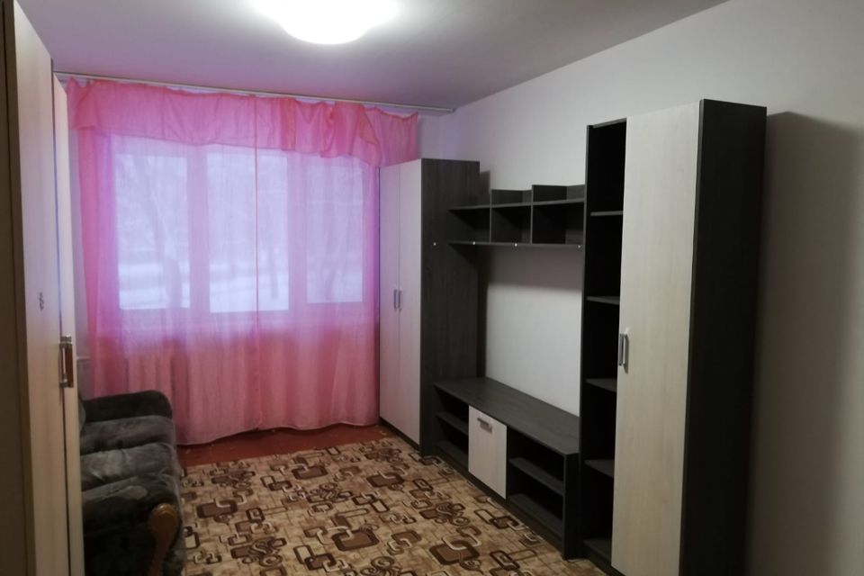 Продаётся 2-комнатная квартира, 42.7 м²