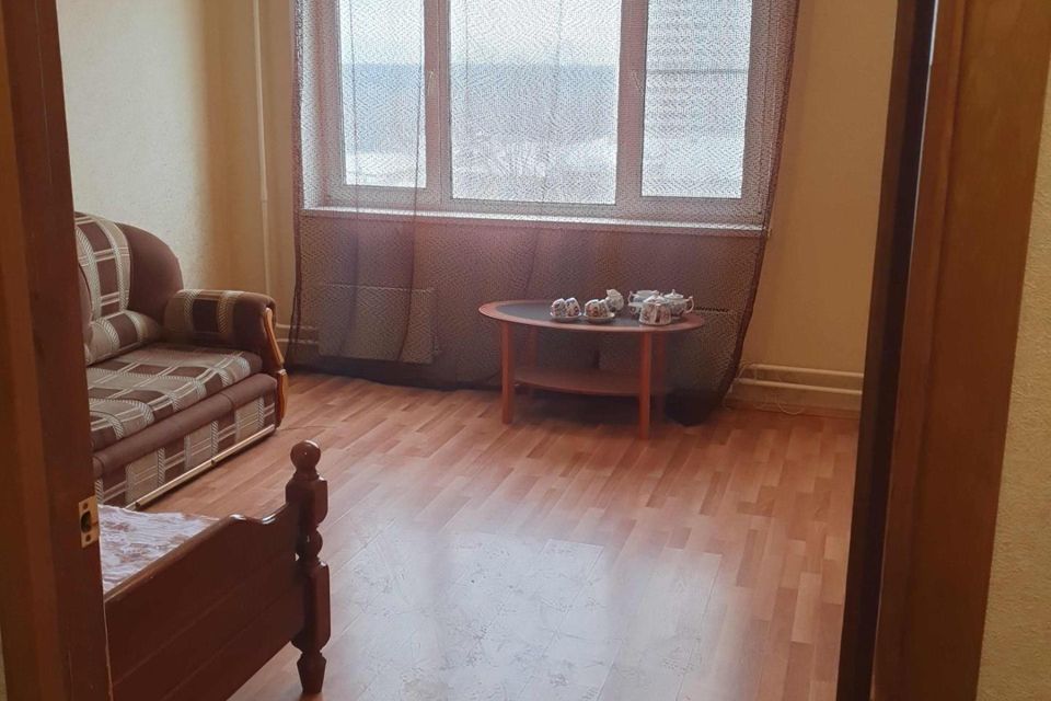 Продаётся 1-комнатная квартира, 43 м²